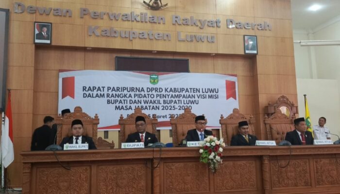 Hadiri Rapat Paripurna DPRD Luwu, Bupati dan Wakil Bupati Luwu Sampaikan Visi-Misi