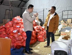 Wali Kota Kupang Hadir Langsung di Flores: Bantuan Ini Tanda Cinta Kami dari Kota Kupang.