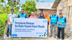 Rangkul Korban Gempa Flores, YBM PLN UPT Kupang Salurkan Bantuan Sembako untuk Warga Nagekeo